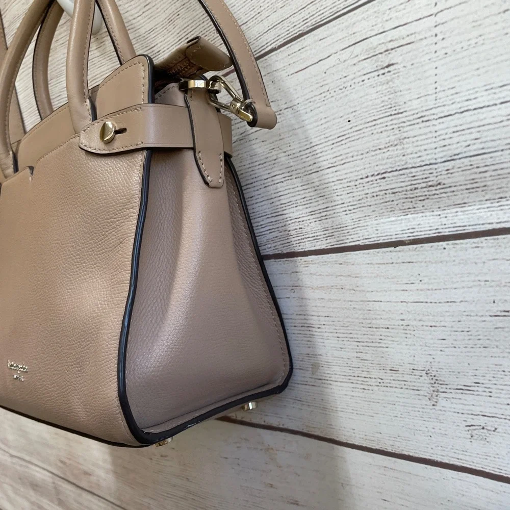 KATE SPADE NEW YORK CLASSIC‎ MEDIUM SATCHEL/CROSSBODY IN TAUPE PEBBLED LEATHER